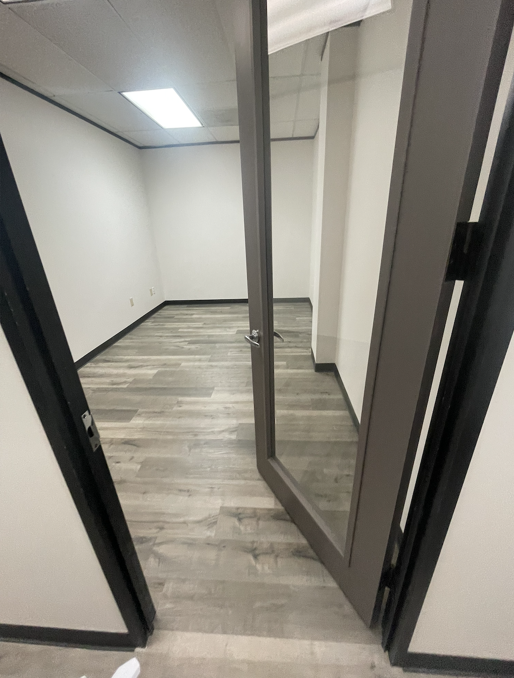 Discover the Best Houston Salon Suites: Booth Rentals on MeetSpa