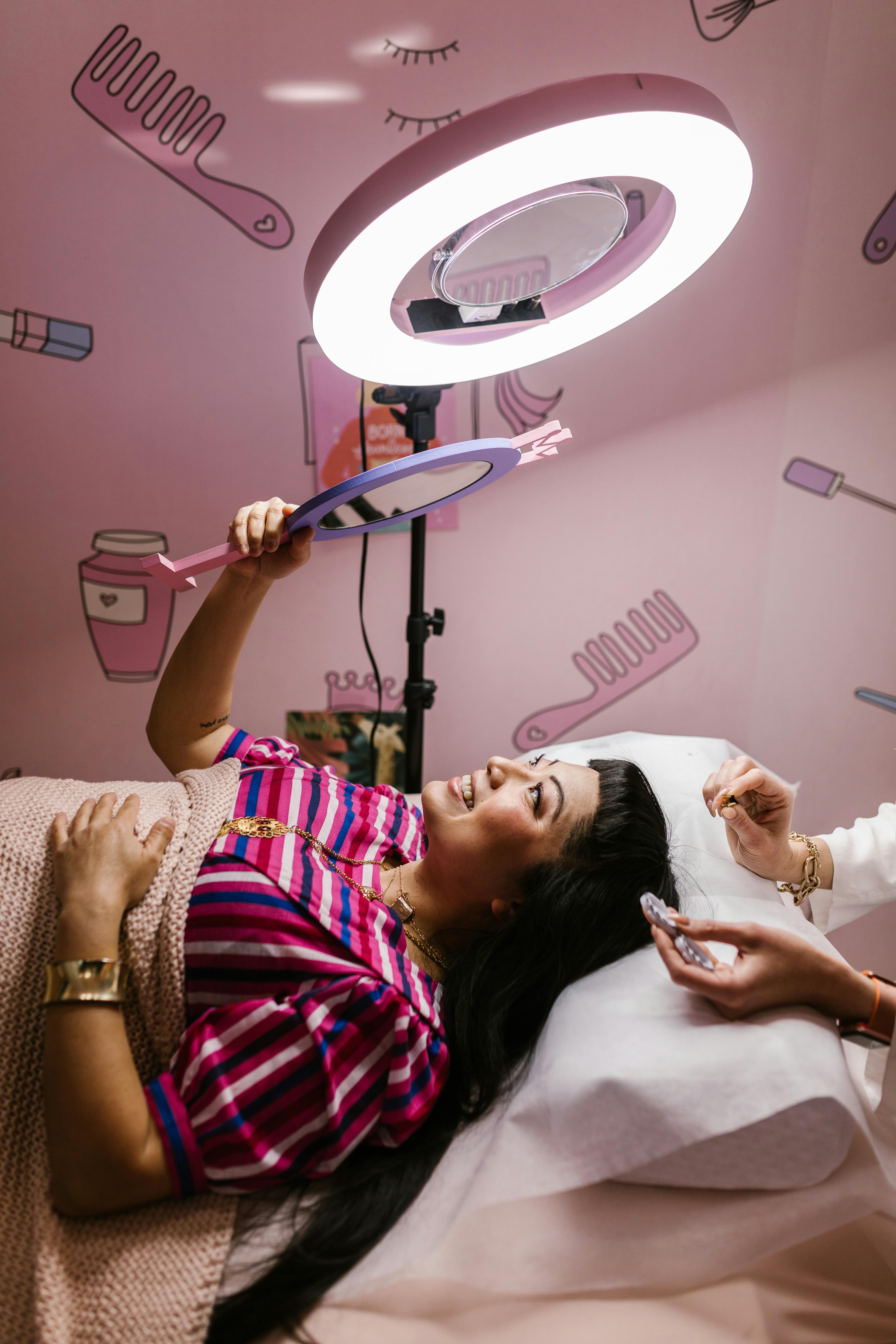 How to Find the Best Salon Suites for Rent in Houston (Without Overpaying)